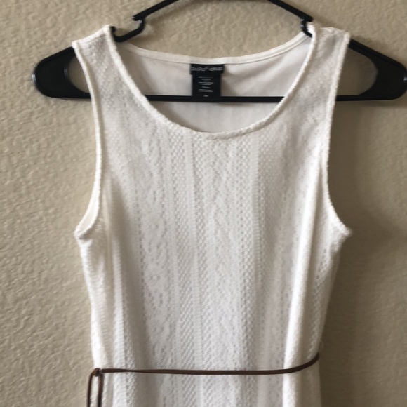 Paper Doll Dress - Picture 8 of 9